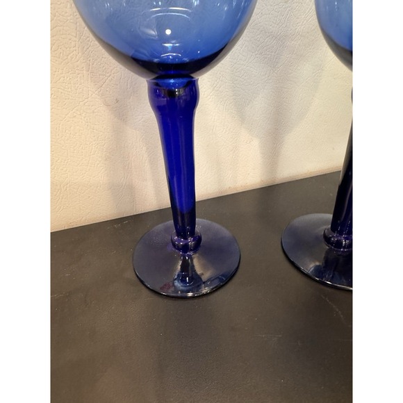 Set of 2  Made In Mexico Blue‎ Mexican Hand-Blown Wine Glass 9.5" Tall - Picture 3 of 8